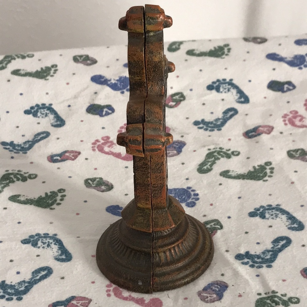 Cast iron Cross Book Stops - Picture 2 of 11